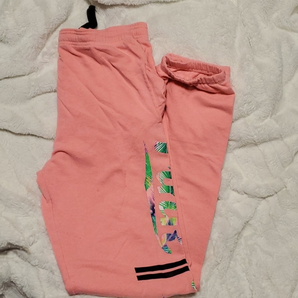 Sweatpants - Picture 2 of 3